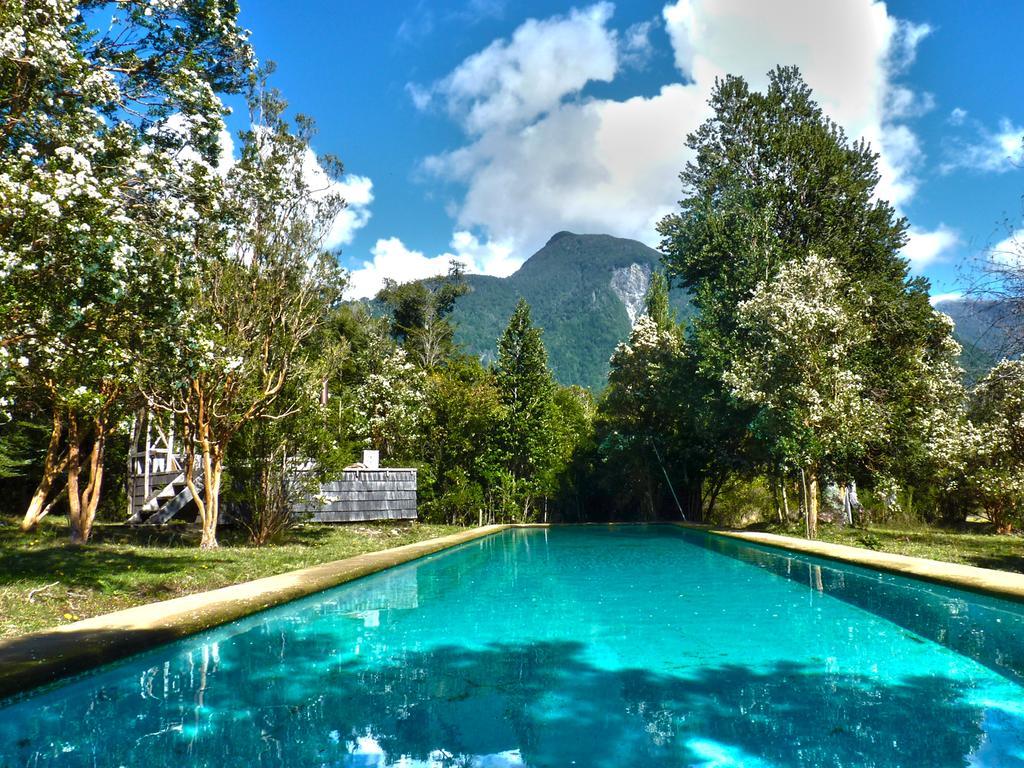 Mitico Puelo Lodge Las Gualas Bagian luar foto