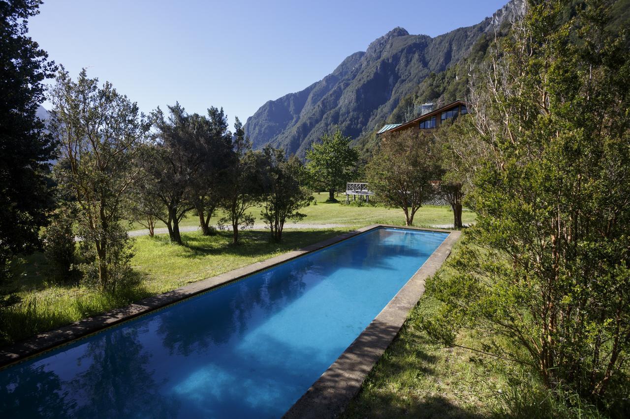 Mitico Puelo Lodge Las Gualas Bagian luar foto